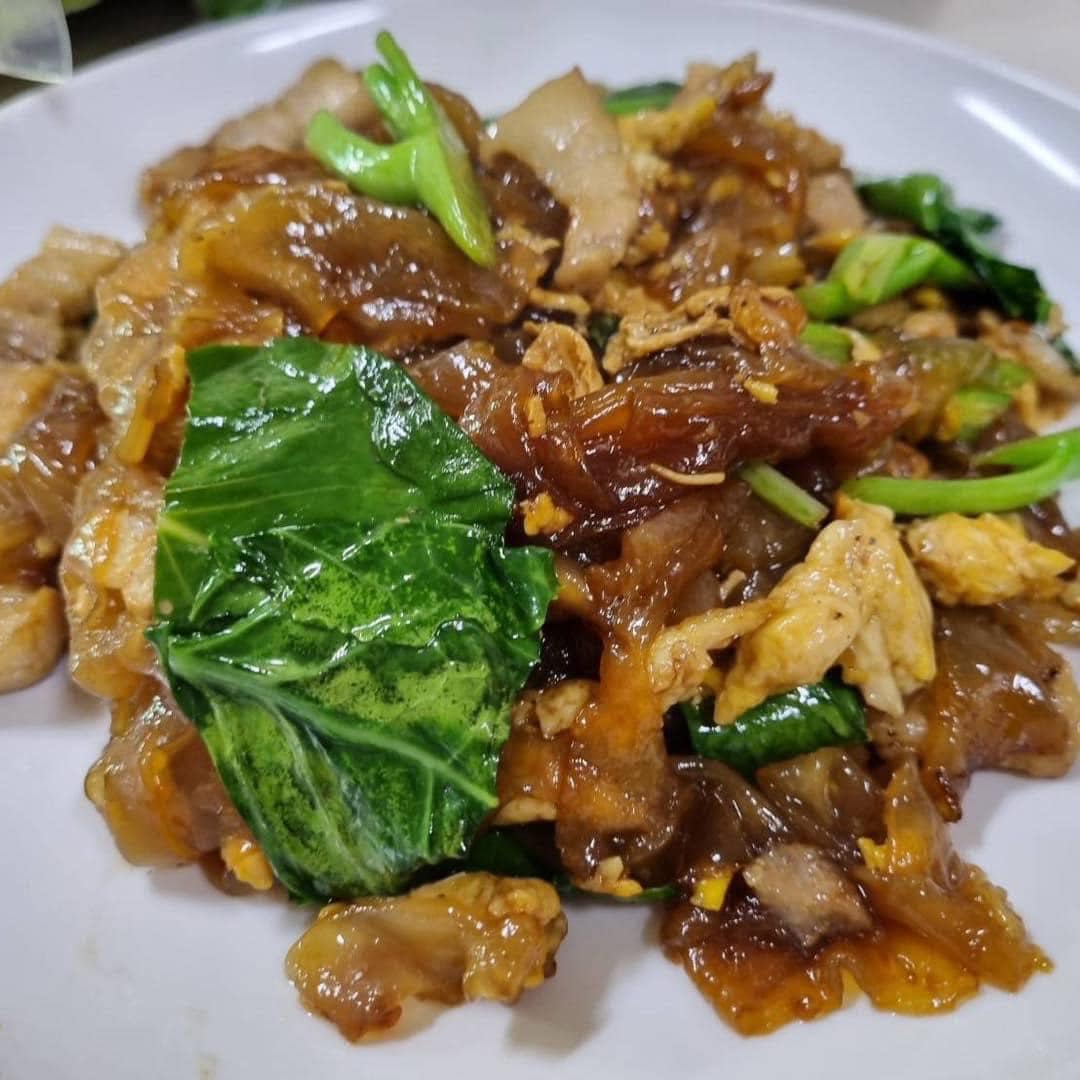 เส้นใหญ่ ตรา ดอกบัว