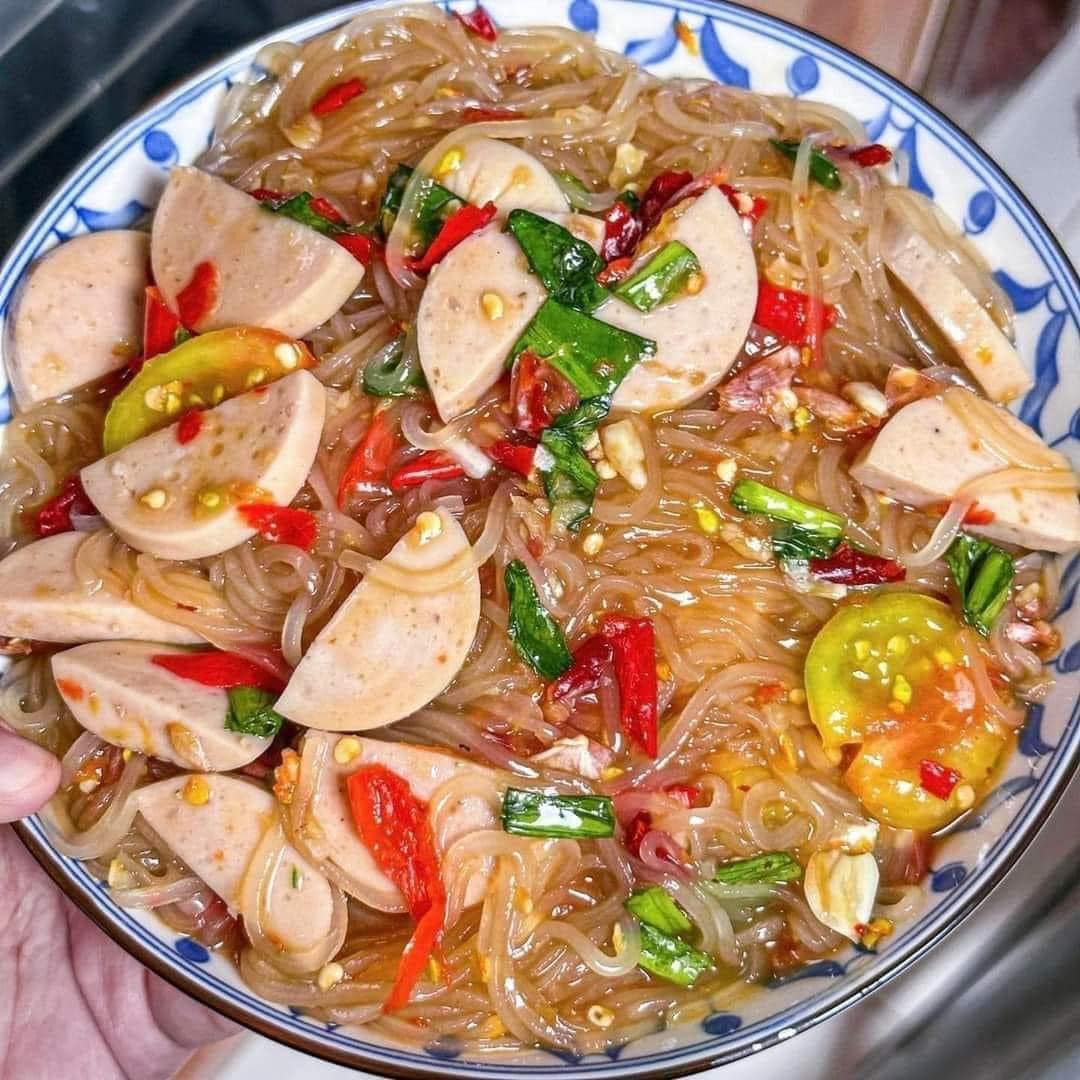 Dok Bua Rice Noodles (Sen Lek) เส้นเล็กตราดอกบัว